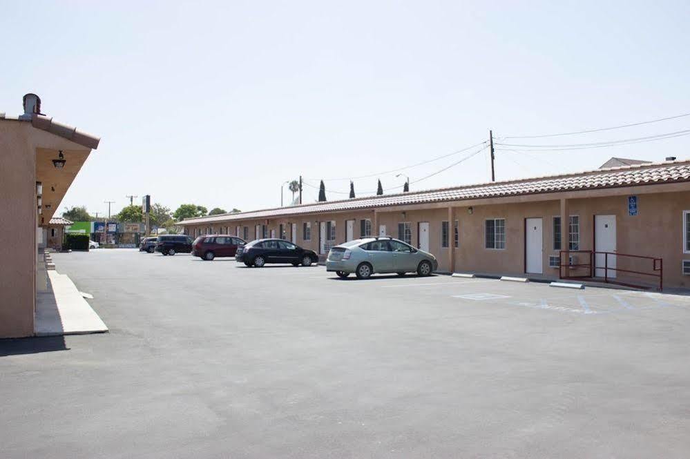 Welcome Inn Інґлвуд Екстер'єр фото